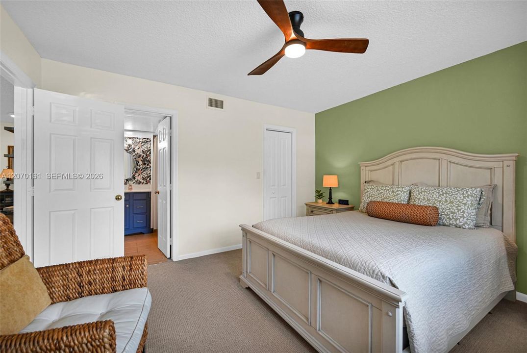 For Sale: $185,000 (1 beds, 1 baths, 750 Square Feet)