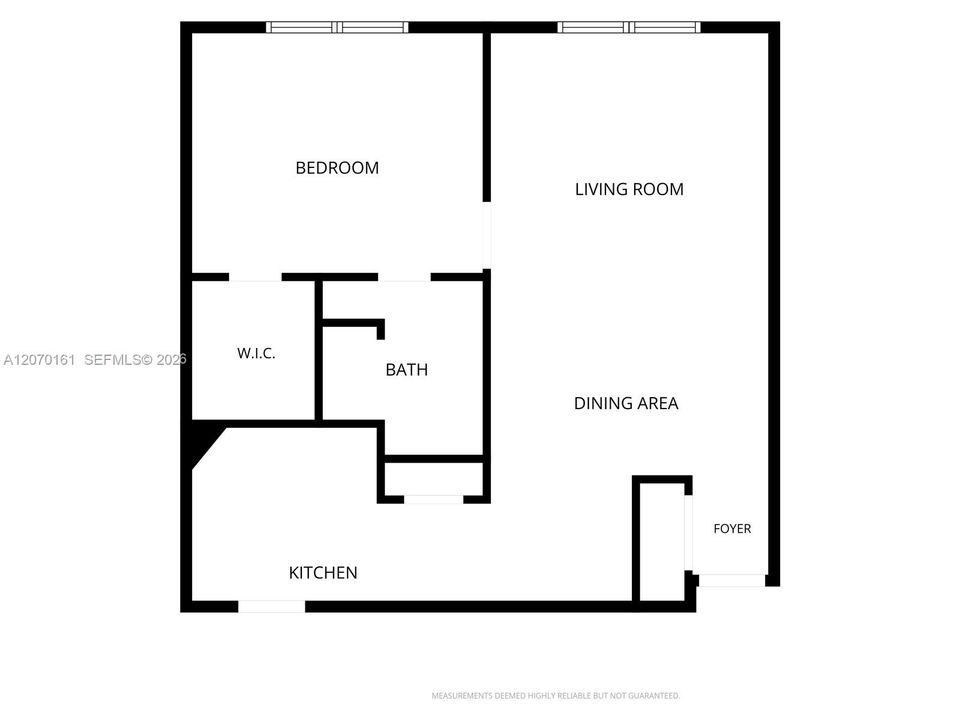 For Sale: $185,000 (1 beds, 1 baths, 750 Square Feet)