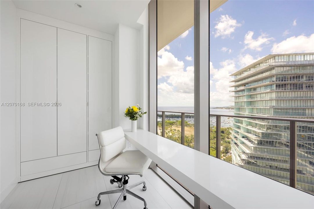 For Sale: $14,750,000 (6 beds, 6 baths, 4833 Square Feet)