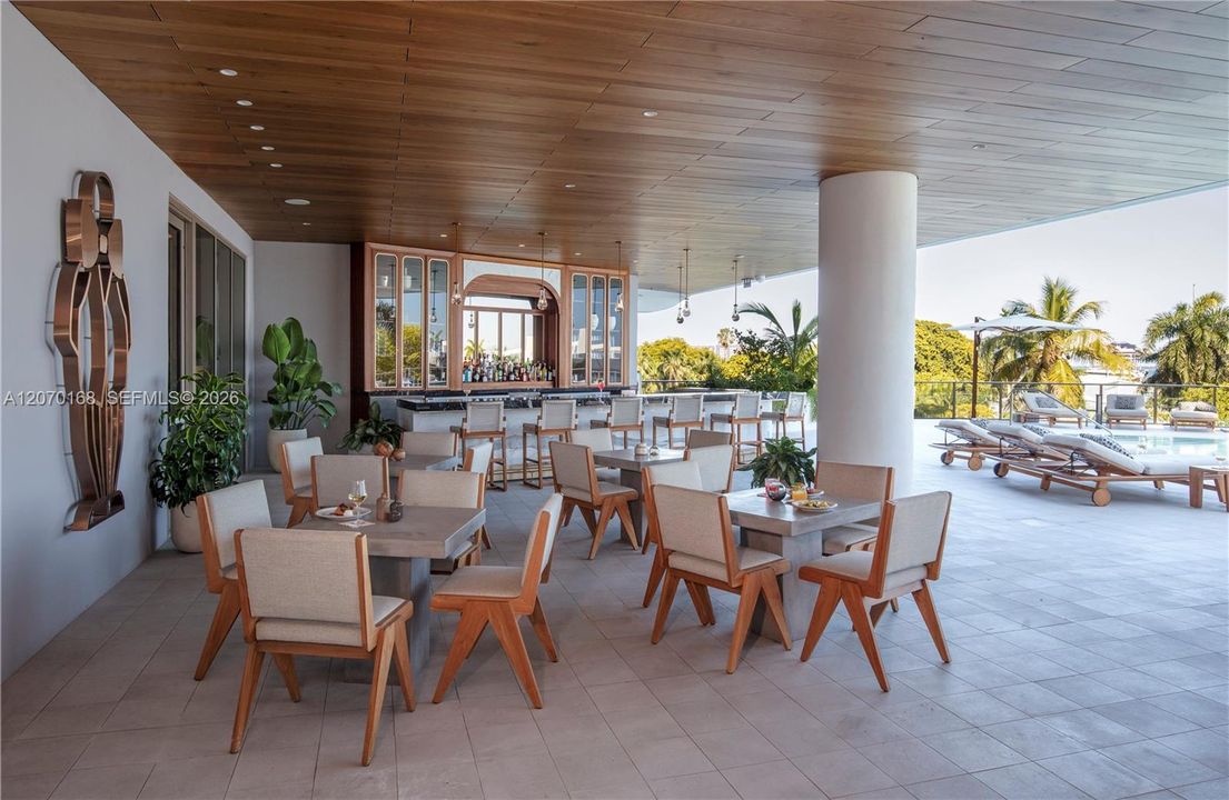For Sale: $14,750,000 (6 beds, 6 baths, 4833 Square Feet)