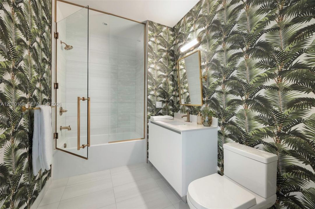 For Sale: $14,750,000 (6 beds, 6 baths, 4833 Square Feet)
