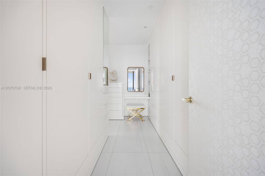 For Sale: $14,750,000 (6 beds, 6 baths, 4833 Square Feet)