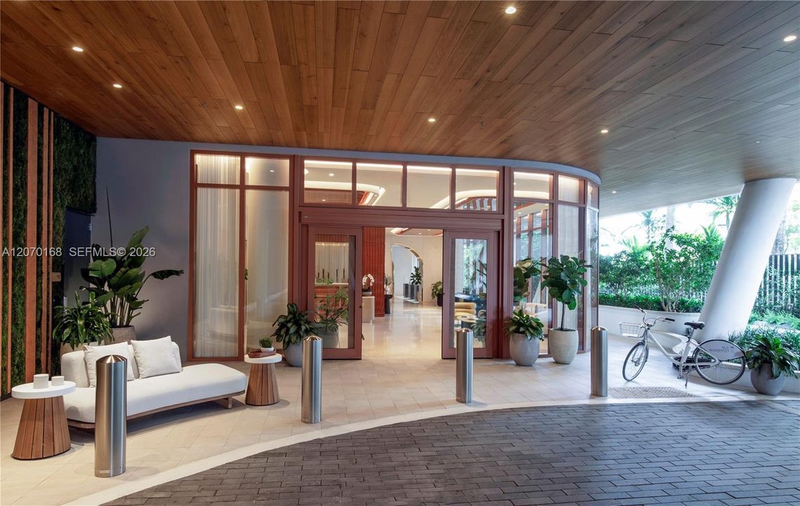 For Sale: $14,750,000 (6 beds, 6 baths, 4833 Square Feet)