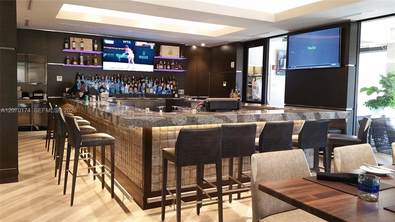 Grille Restaurant & Bar