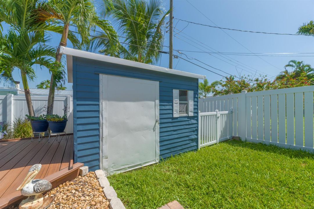 20260817 - 821 SE 16th St - MR-34