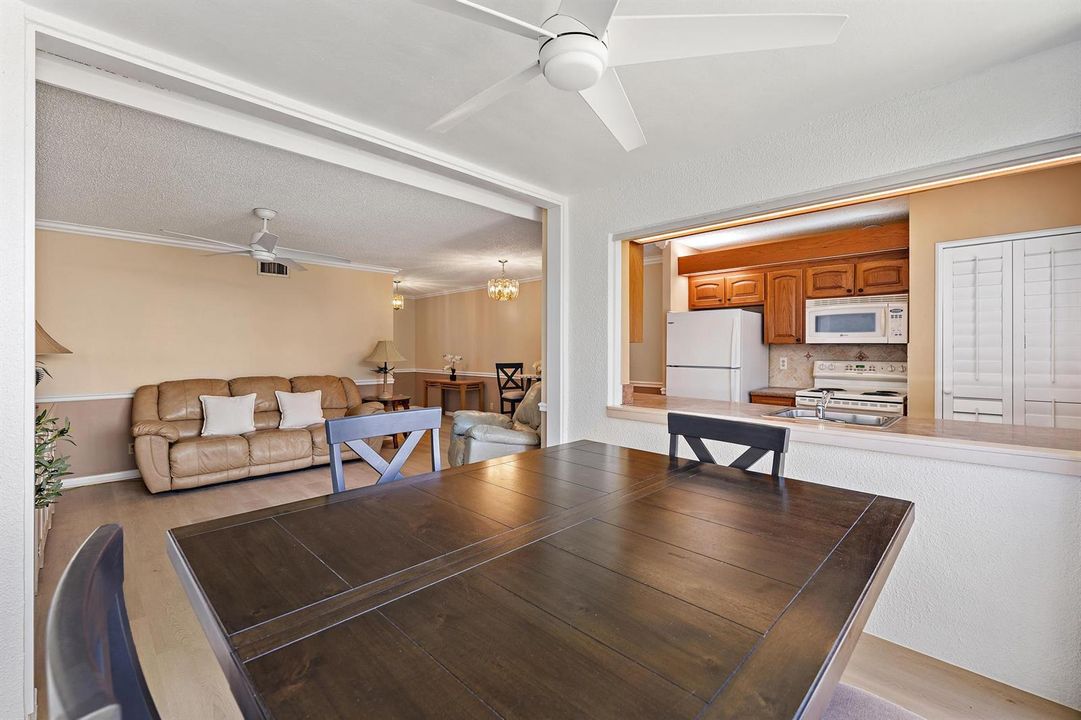 Dining & Kitchen