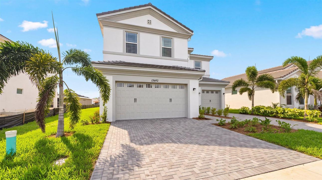 03-13692 Century Oak Cir