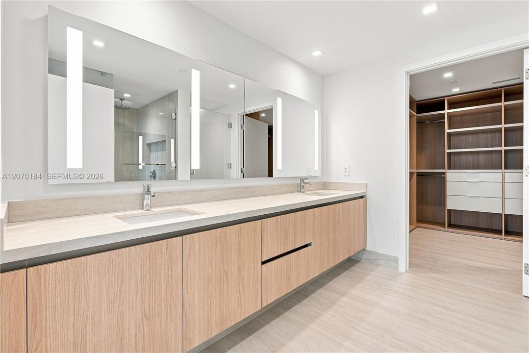 For Sale: $2,039,000 (2 beds, 3 baths, 0 Square Feet)
