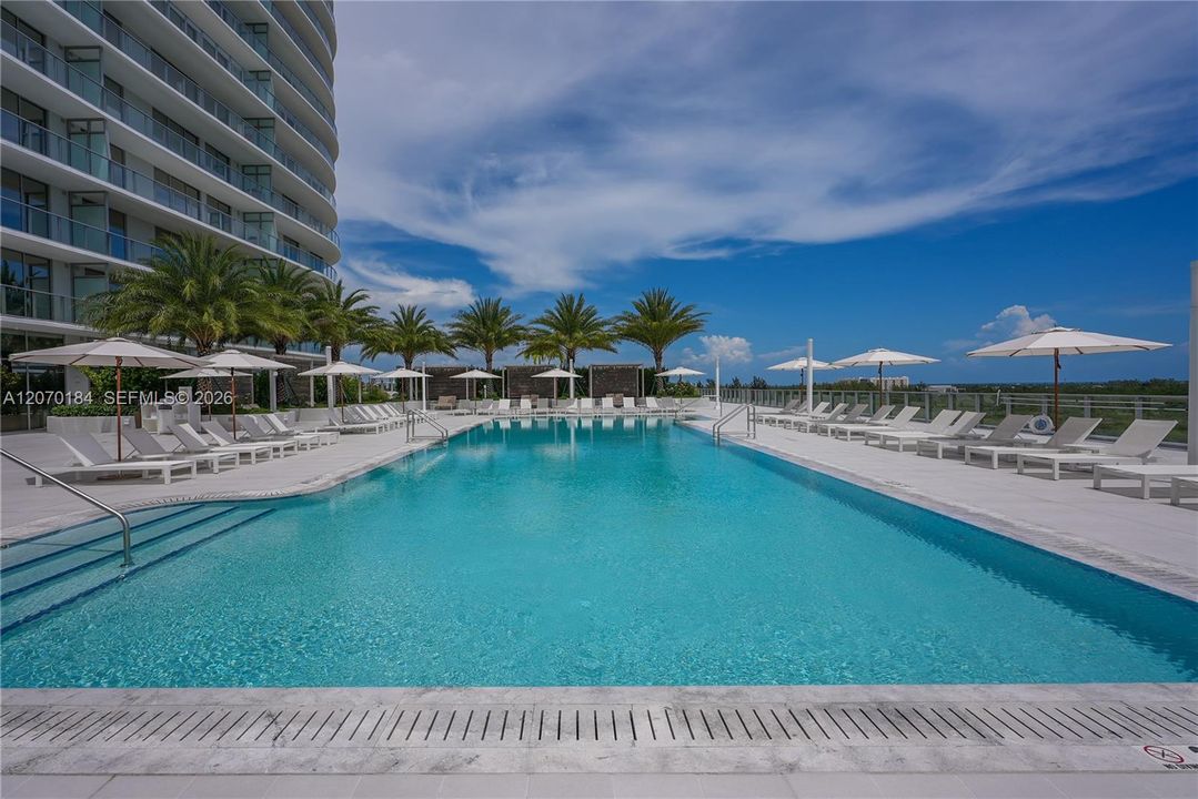 For Sale: $2,039,000 (2 beds, 3 baths, 0 Square Feet)