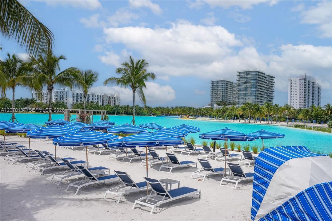 For Sale: $2,039,000 (2 beds, 3 baths, 0 Square Feet)