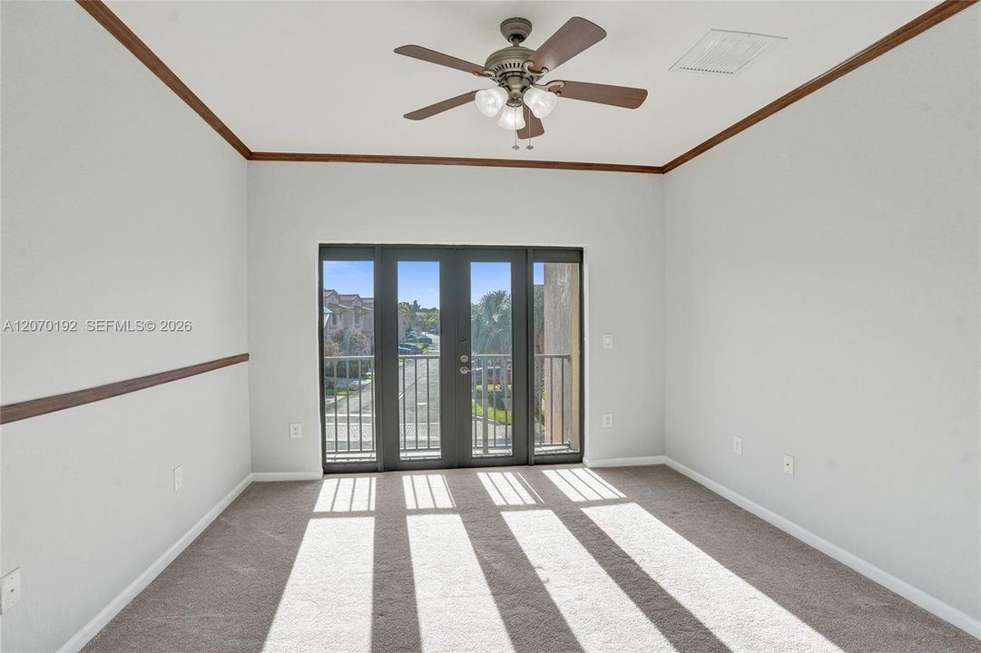 For Sale: $485,000 (3 beds, 2 baths, 1935 Square Feet)