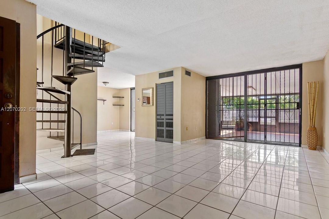 For Sale: $474,900 (3 beds, 2 baths, 1430 Square Feet)
