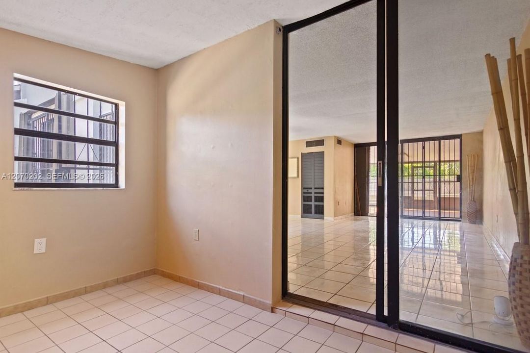 For Sale: $474,900 (3 beds, 2 baths, 1430 Square Feet)