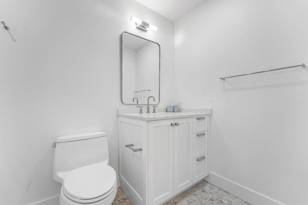 Bedroom 2 Bathroom