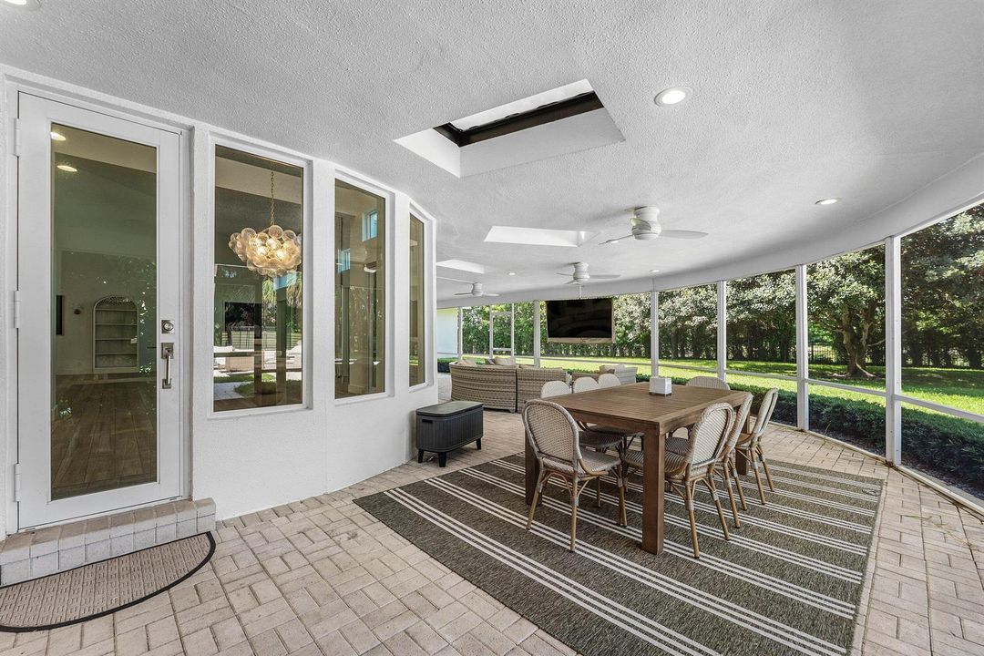 Screened Patio