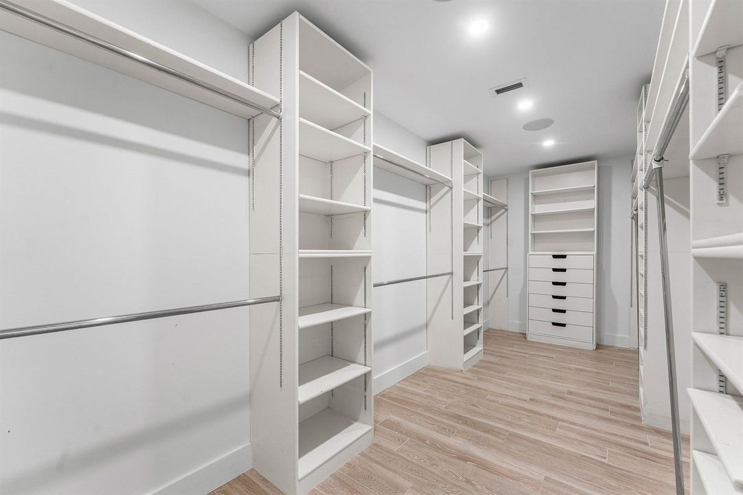 Primary Bedroom Closet