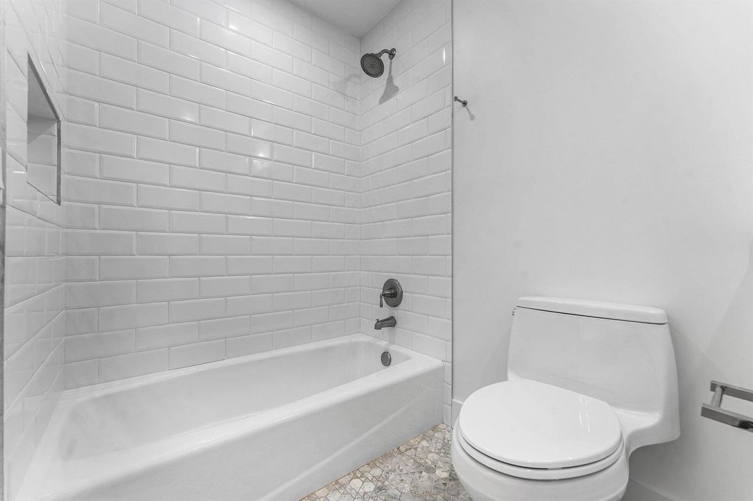 Bedroom 2 Bathroom