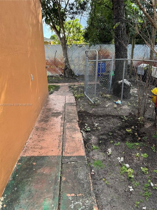 For Rent: $1,500 (1 beds, 1 baths, 600 Square Feet)