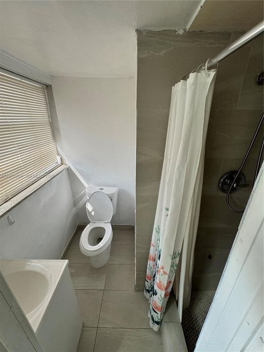 For Rent: $1,500 (1 beds, 1 baths, 600 Square Feet)