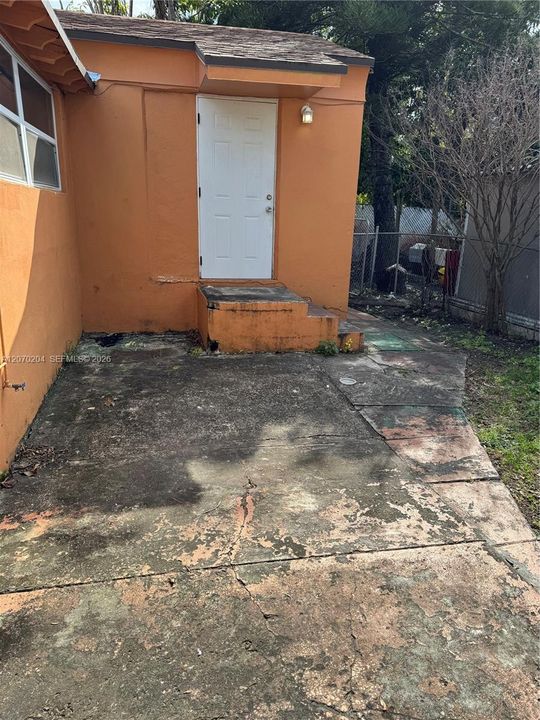 For Rent: $1,500 (1 beds, 1 baths, 600 Square Feet)