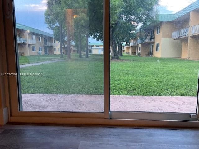 For Rent: $1,790 (1 beds, 1 baths, 620 Square Feet)