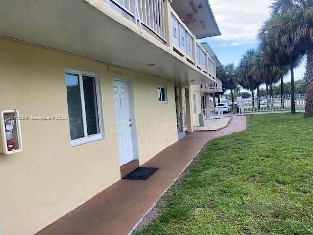 For Rent: $1,790 (1 beds, 1 baths, 620 Square Feet)
