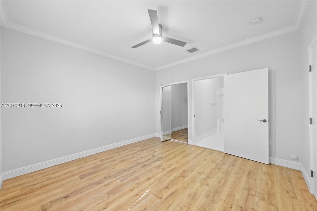 For Sale: $335,000 (3 beds, 2 baths, 1245 Square Feet)