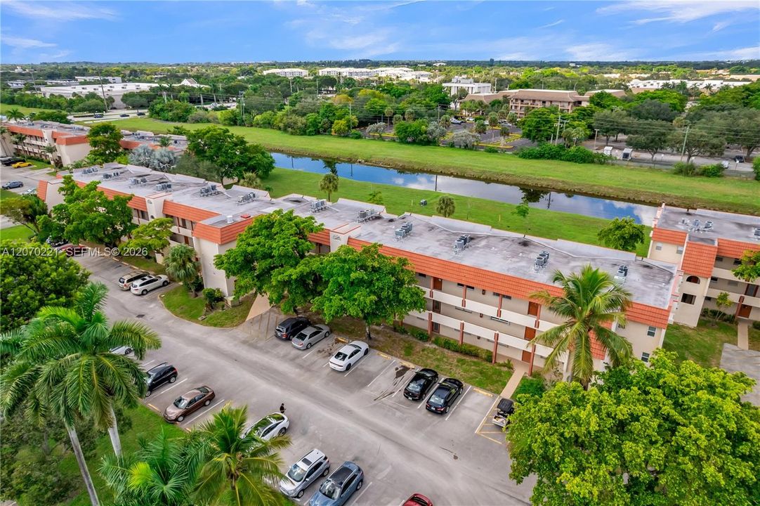 For Sale: $85,000 (2 beds, 2 baths, 850 Square Feet)