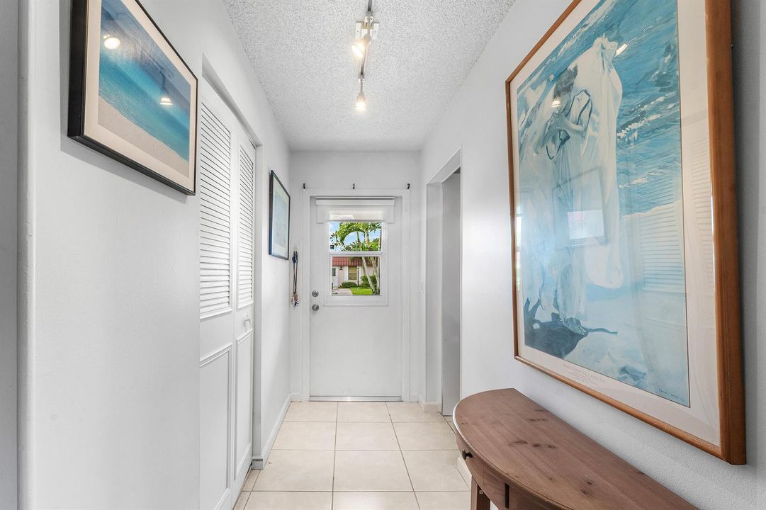 006-687MarlboroOval-A-Greenacres-FL-3346