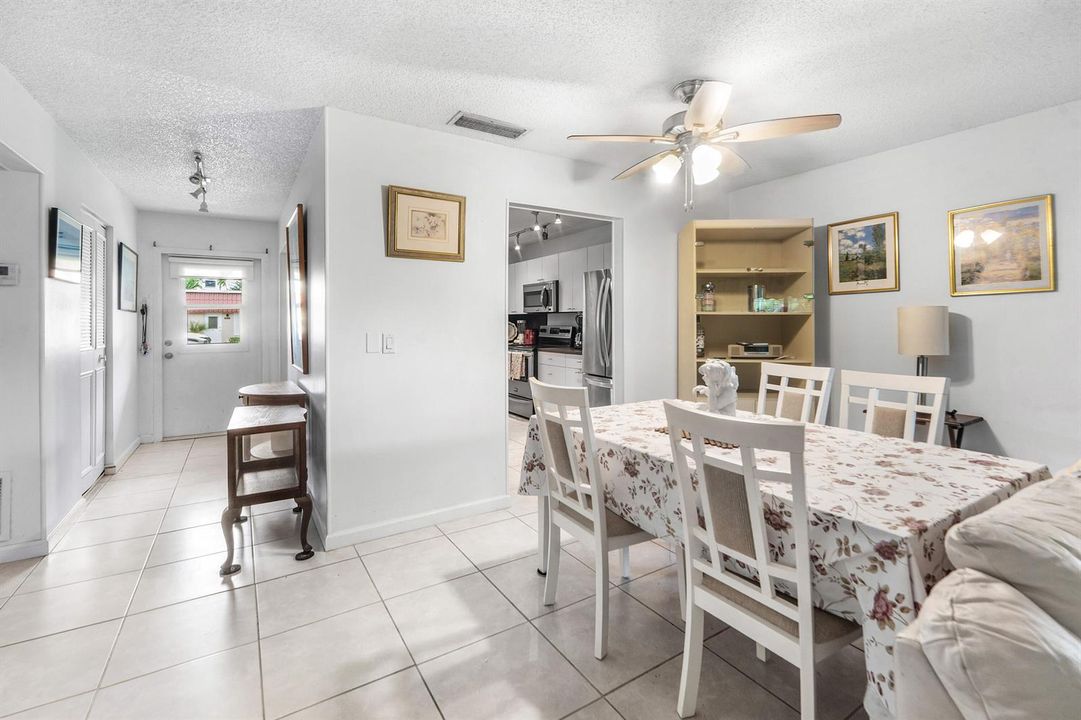 007-687MarlboroOval-A-Greenacres-FL-3346