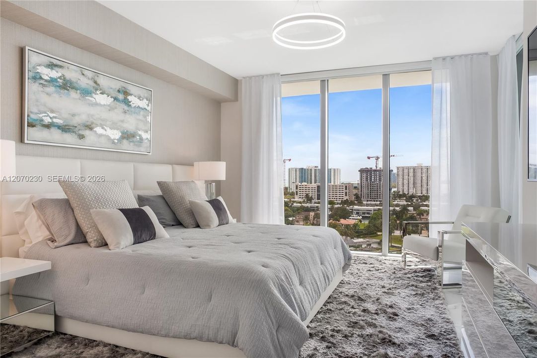 For Sale: $2,200,000 (3 beds, 3 baths, 1892 Square Feet)