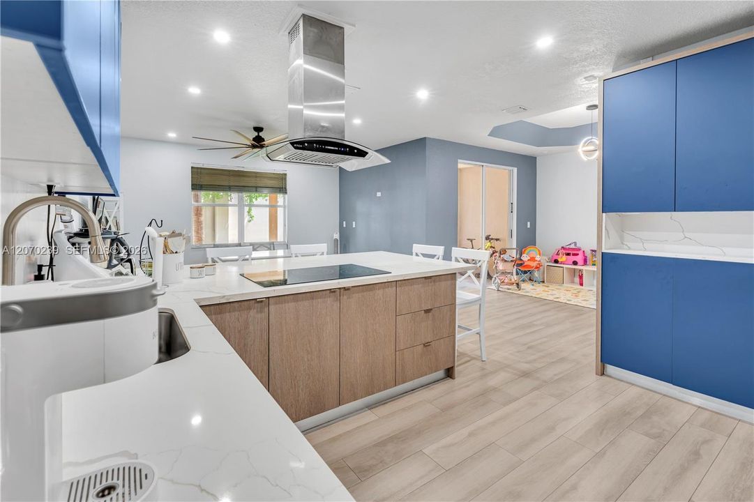 For Rent: $4,800 (4 beds, 3 baths, 2104 Square Feet)