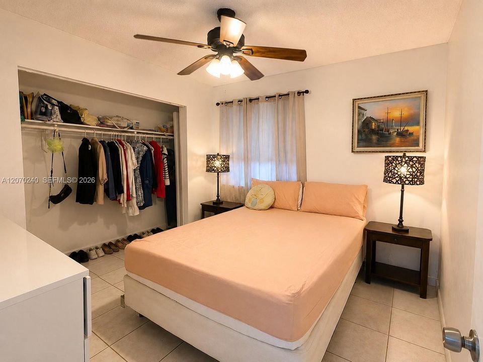 For Sale: $500,000 (3 beds, 2 baths, 1224 Square Feet)