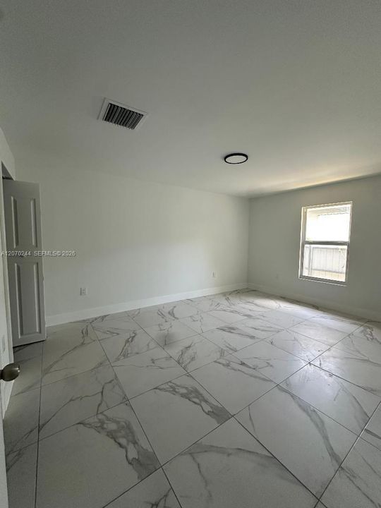For Rent: $3,500 (4 beds, 2 baths, 0 Square Feet)