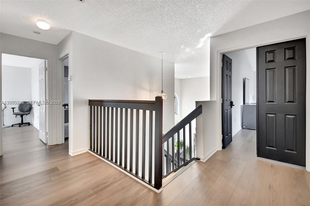 В аренду: $6,500 (6 спален, 3 ванн, 3054 Квадратных фут)