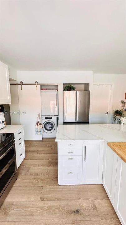 For Sale: $360,000 (3 beds, 2 baths, 1231 Square Feet)
