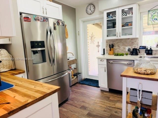 For Sale: $649,000 (4 beds, 2 baths, 1375 Square Feet)