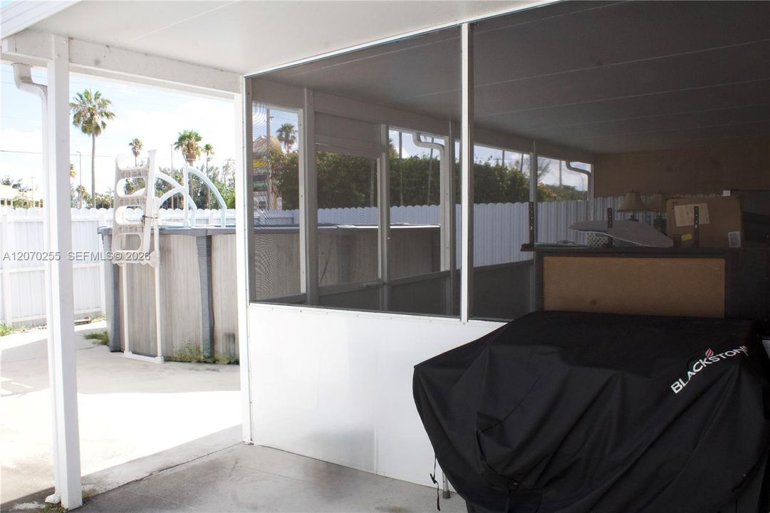 For Sale: $615,000 (4 beds, 2 baths, 1458 Square Feet)