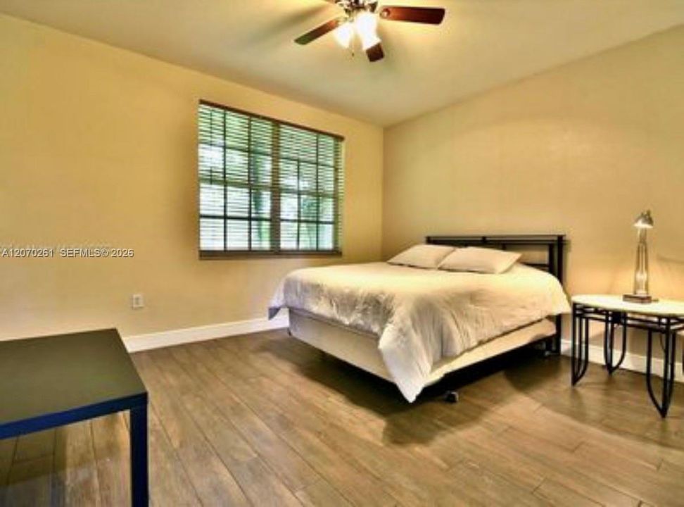 En Venta: $1,599,999 (6 camas, 4 baños, 4635 Pies cuadrados)
