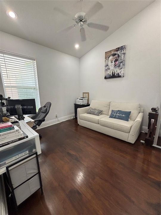 For Sale: $927,000 (3 beds, 2 baths, 2055 Square Feet)