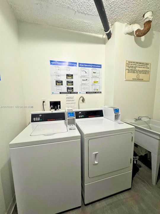 En Venta: $214,000 (1 camas, 1 baños, 913 Pies cuadrados)