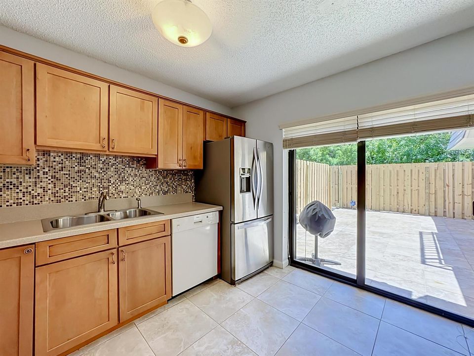 3192 SE Brook Street-30