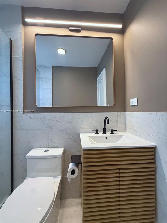 В аренду: $2,900 (2 спален, 1 ванн, 792 Квадратных фут)