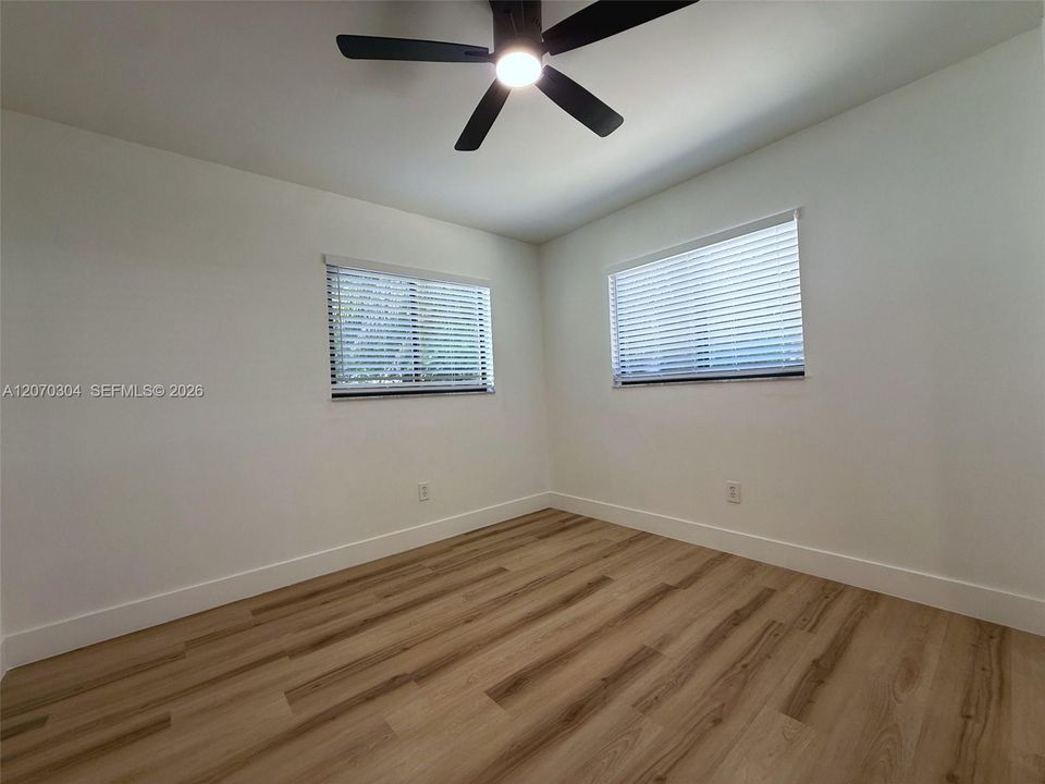 В аренду: $2,900 (2 спален, 1 ванн, 792 Квадратных фут)