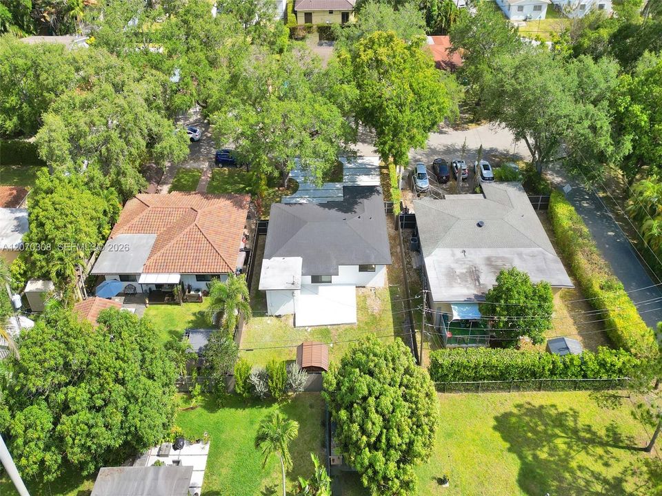For Sale: $839,900 (3 beds, 2 baths, 1387 Square Feet)