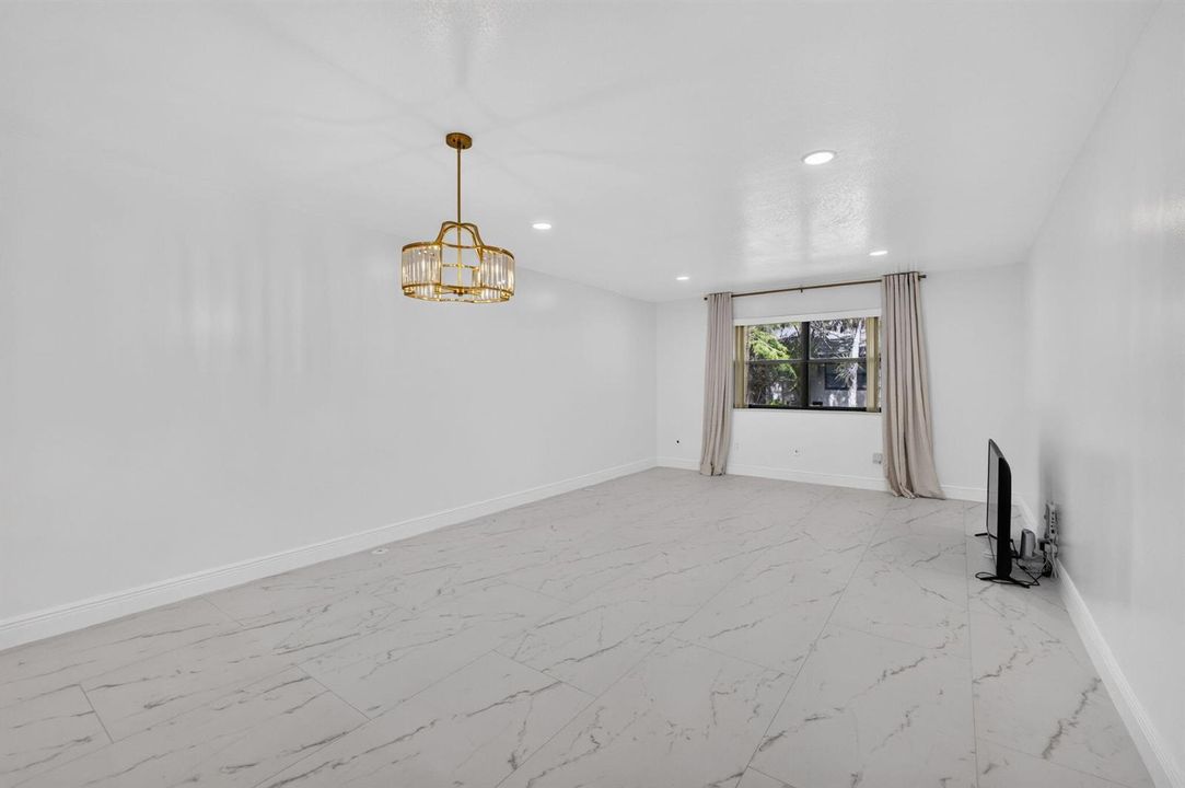24-web-or-mls-5D1A1097