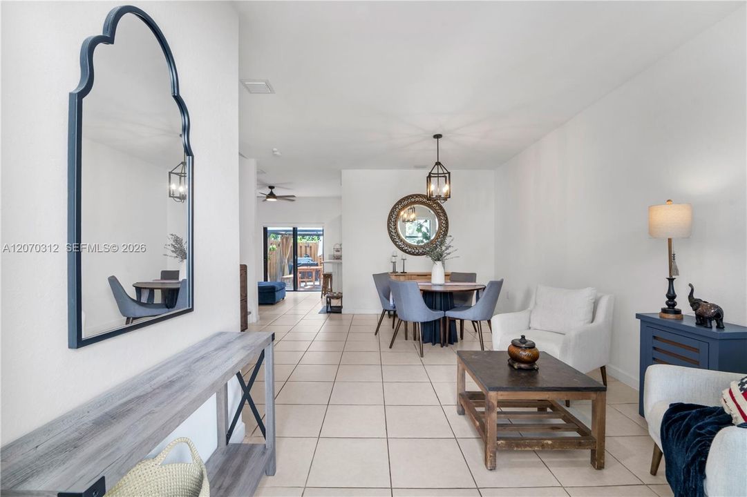 For Sale: $450,000 (3 beds, 2 baths, 1442 Square Feet)