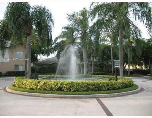 For Rent: $1,800 (1 beds, 1 baths, 700 Square Feet)