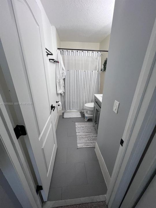 For Rent: $2,800 (3 beds, 2 baths, 1445 Square Feet)