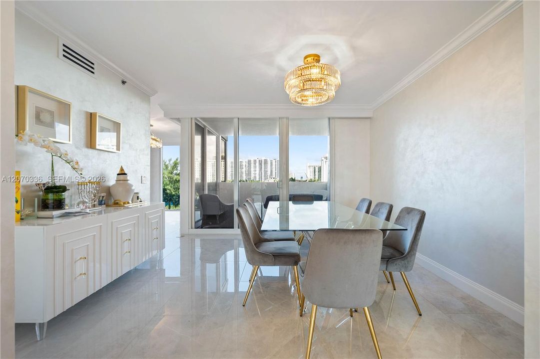 For Sale: $2,450,000 (3 beds, 3 baths, 2150 Square Feet)
